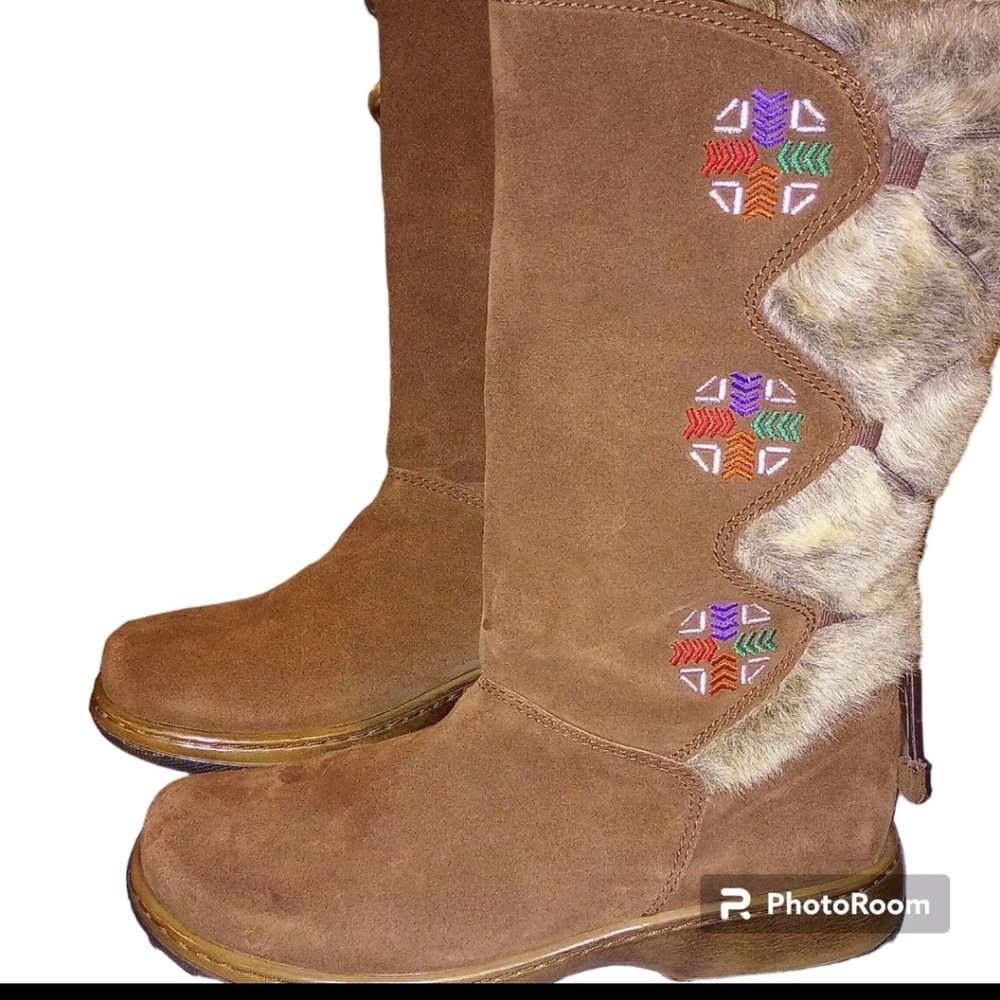 Dansko Fyodora Suede Boots  With Fur Trim & Embroidery  Size 40